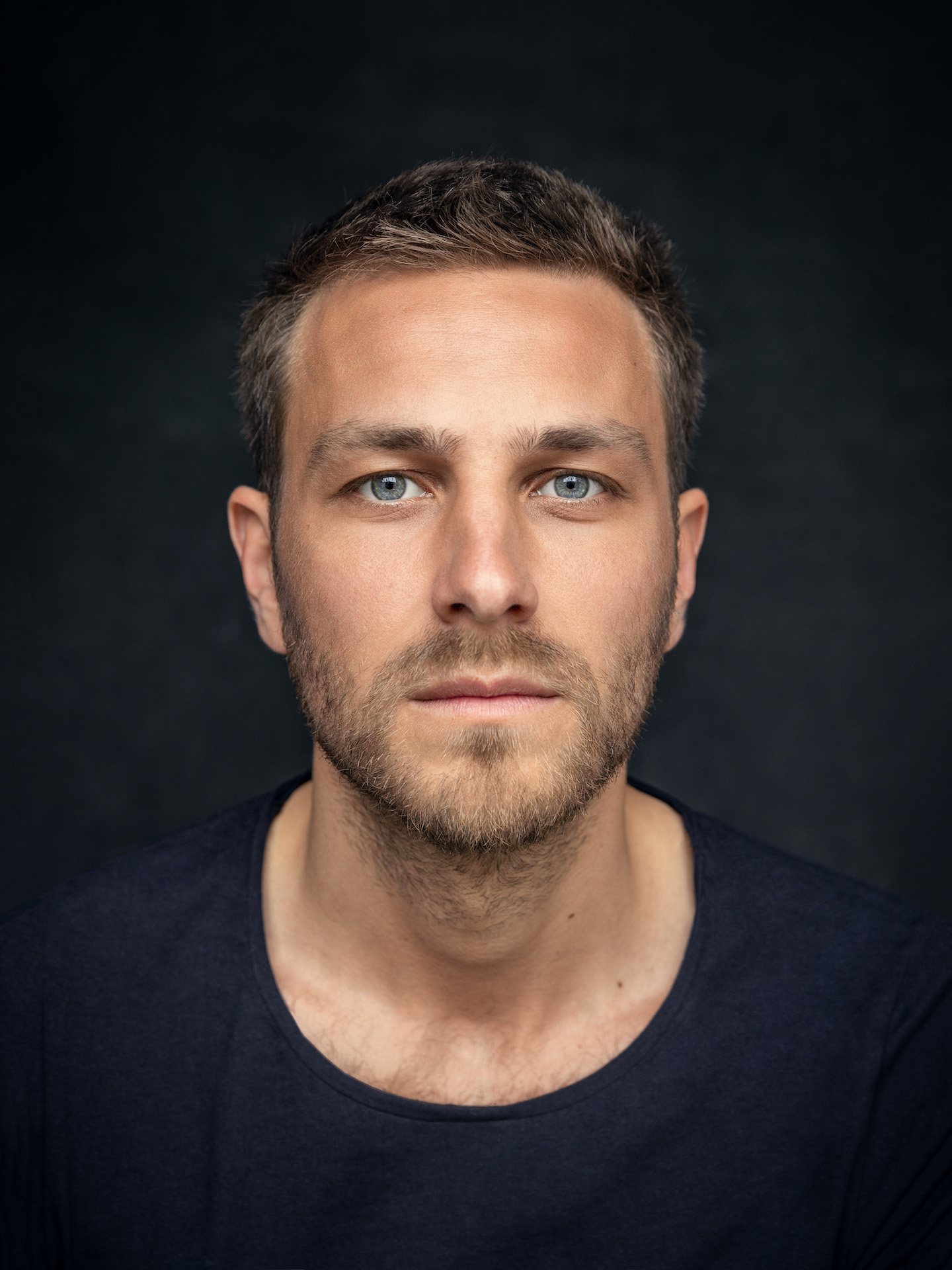 Frederik Götz Schauspieler CASTFORWARD eTALENTA