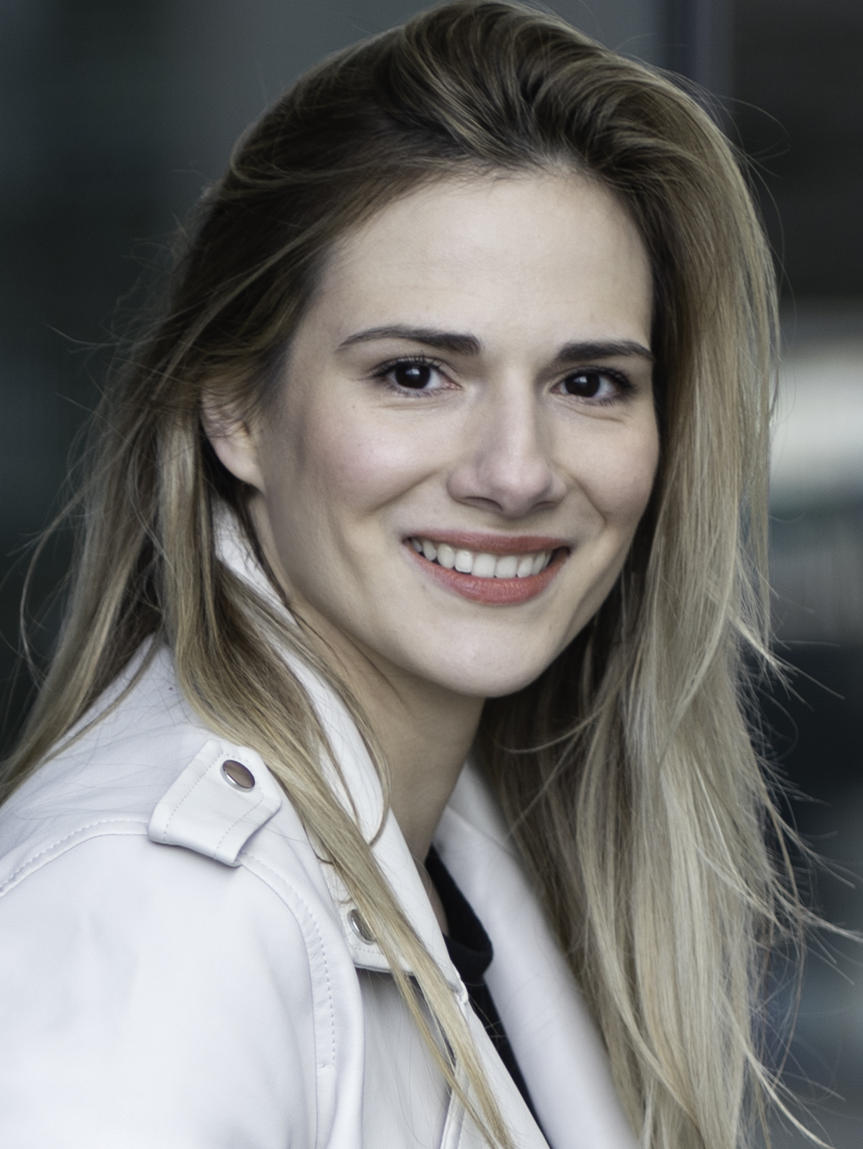 Bernadett Swann Schauspielerin CASTFORWARD eTALENTA